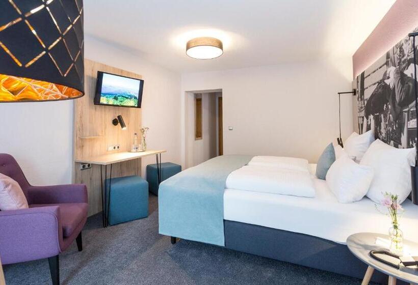 수피리어 룸, Hörterer Der Hammerwirt