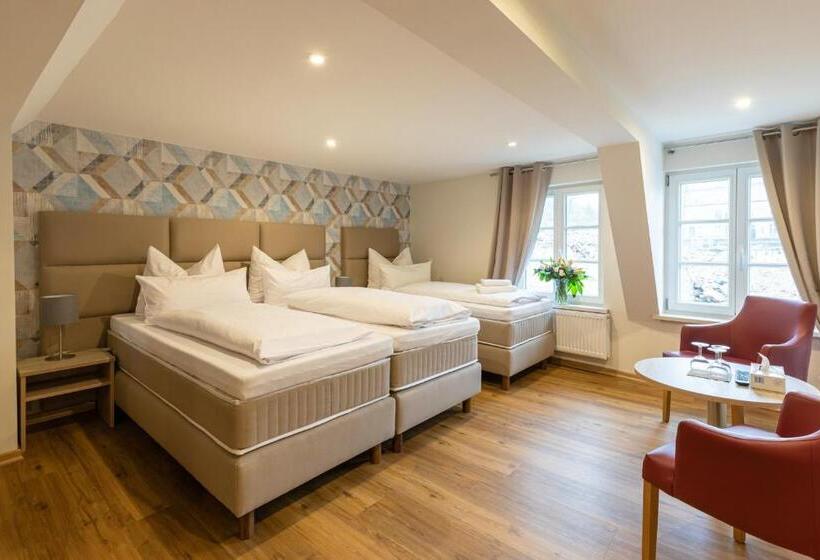 패밀리 룸, Hubertus Hof