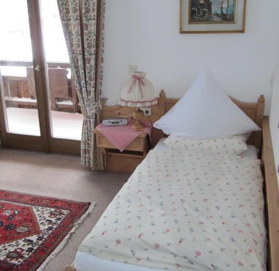 Номер Стандарт Индивидуальный с Балконом, Pension Ostler