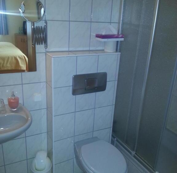 스탠다드 싱글 룸, Restaurant Steinkrug