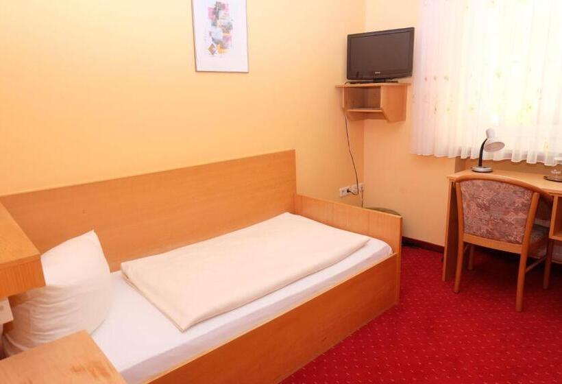 غرفة قياسية فردية, Restaurant Wiendl