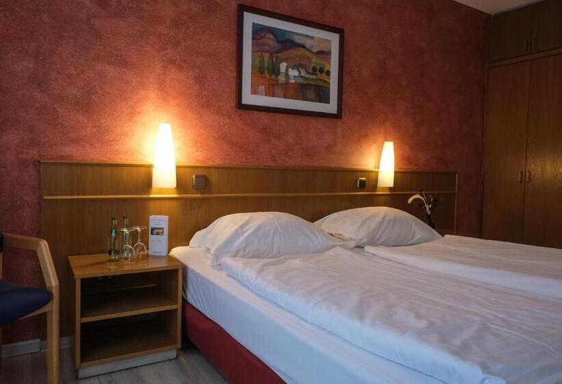 4인용 스탠다드 룸, Restaurant Zur Mühle