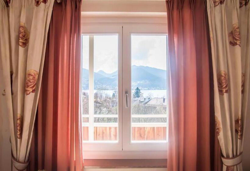 Номер Комфорт, Rex