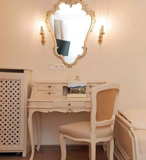 スタンダードシングルルーム, Rex