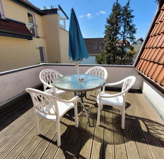 패밀리 스위트, Rosengarten