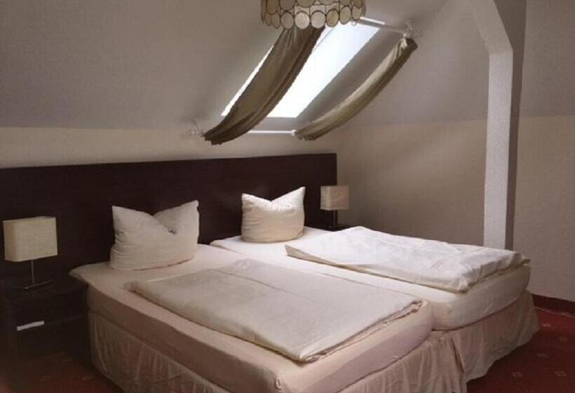 패밀리 스위트, Rosengarten