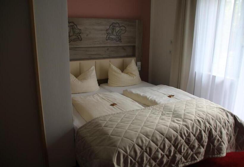 기본룸, Rosengarten