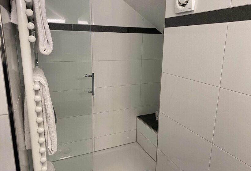 패밀리 스위트, Rosengarten