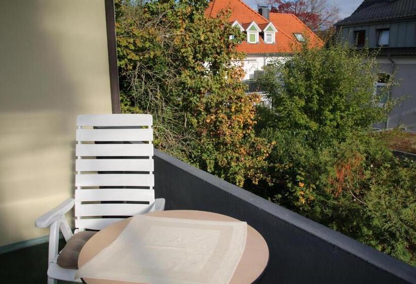 스탠다드 룸, Rosengarten