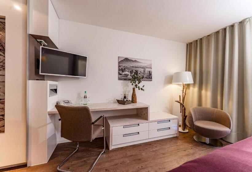 Номер Стандарт, Villa Lago Garni