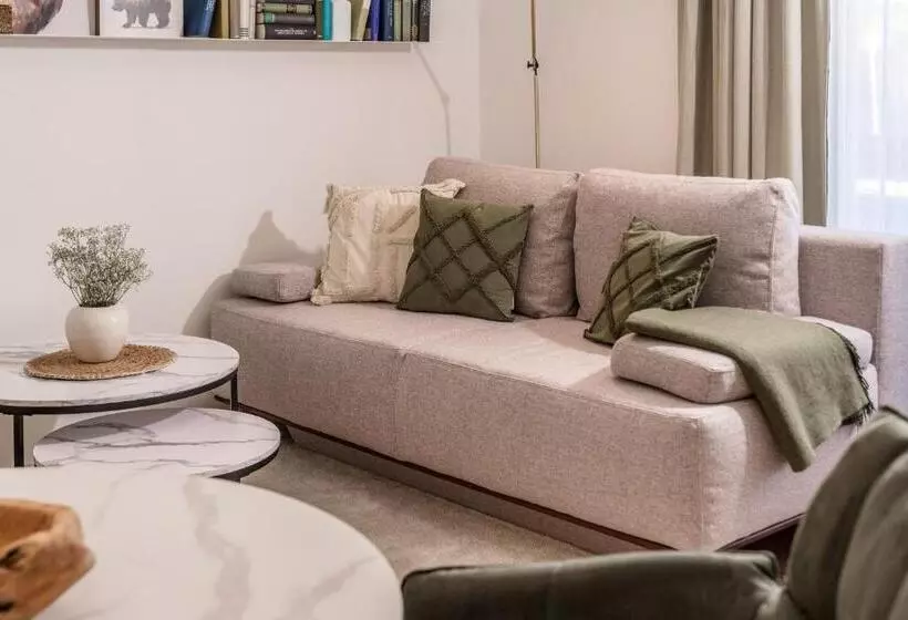 آپارتمان 1 خوابه با چشم‌انداز باغ, Villa Lago Garni