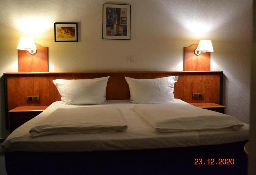 غرفة قياسية, Zeil