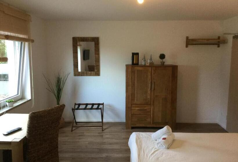 غرفة سوبيريور, Zum Alten Schlagbaum