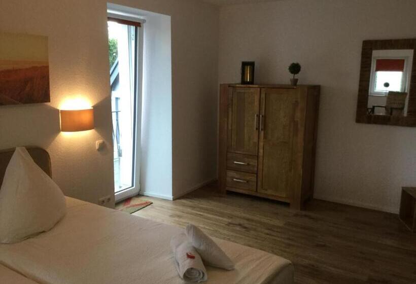 غرفة سوبيريور, Zum Alten Schlagbaum