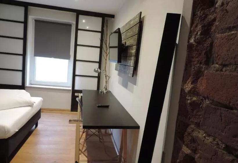 １ベッドルームアパートメント, Zur Amtspforte