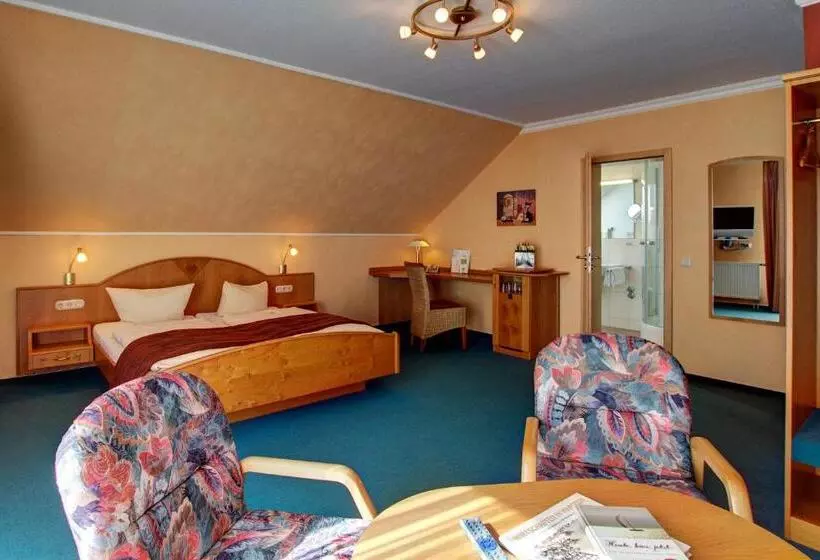 スタンダードルーム, Landhotel Püster