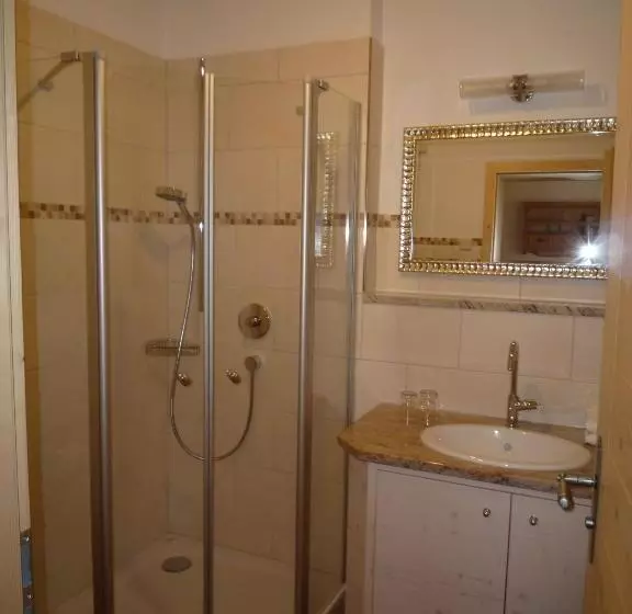 آپارتمان 1 خوابه همکف, Gästehaus Johanna