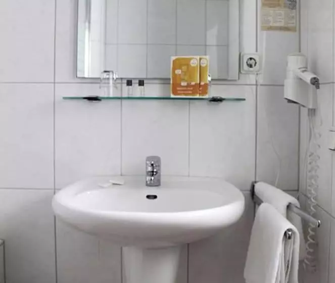 اتاق استاندارد, Akazienhof Hotel & Brauhaus