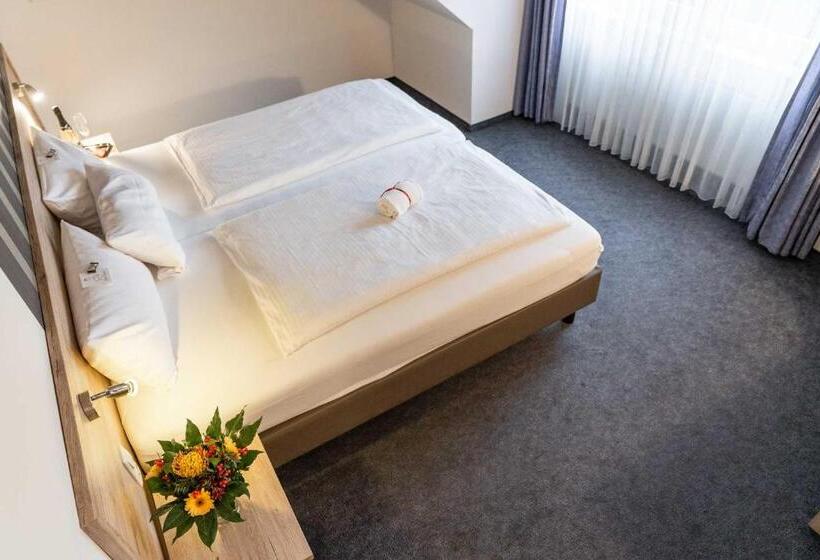 비즈니스룸, Astoria Easy