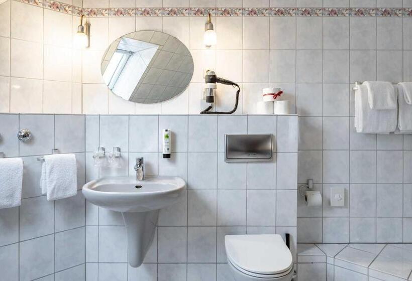 비즈니스룸, Astoria Easy