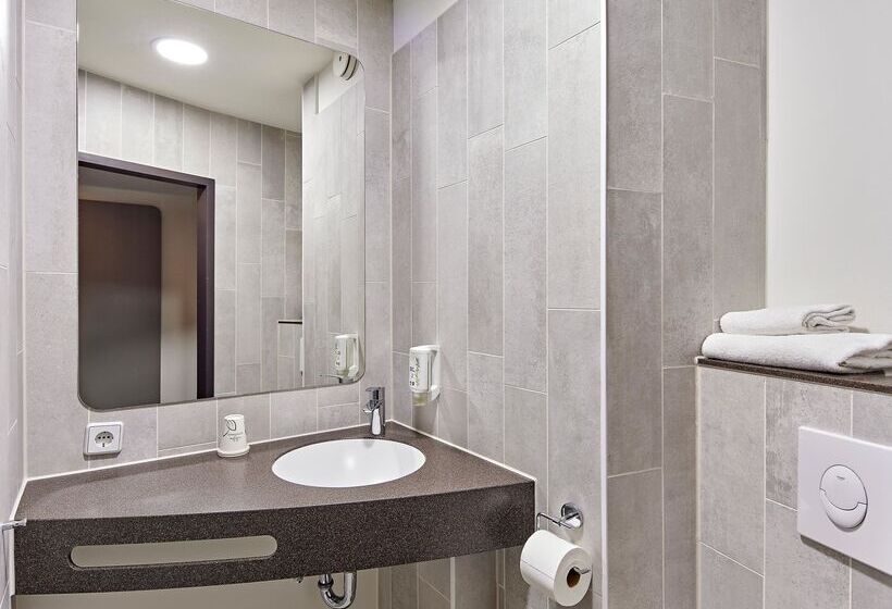 Номер Стандарт, B&b Hotel Köln West
