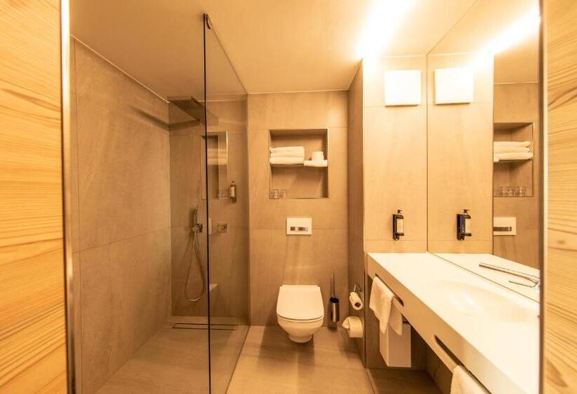 Четырехместный Номер Стандарт, Fair Resort All Inclusive Wellness & Spa Hotel Jena