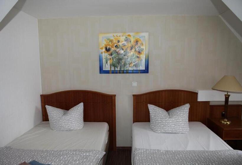 标准间, Alt Erfurt