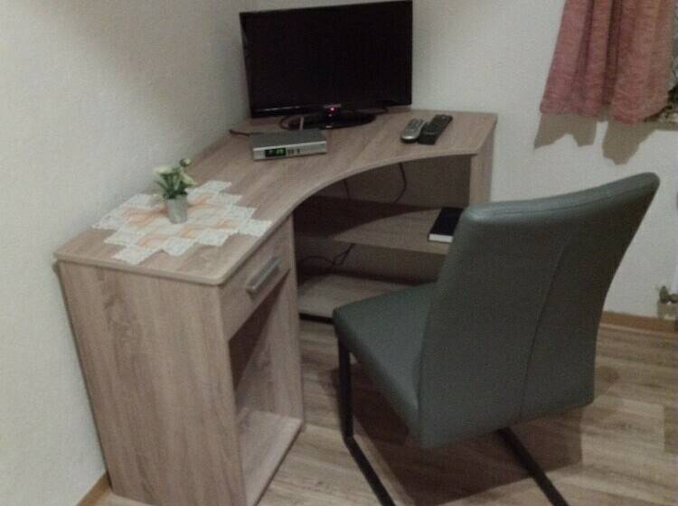 标准单人间, Am Mühlteich