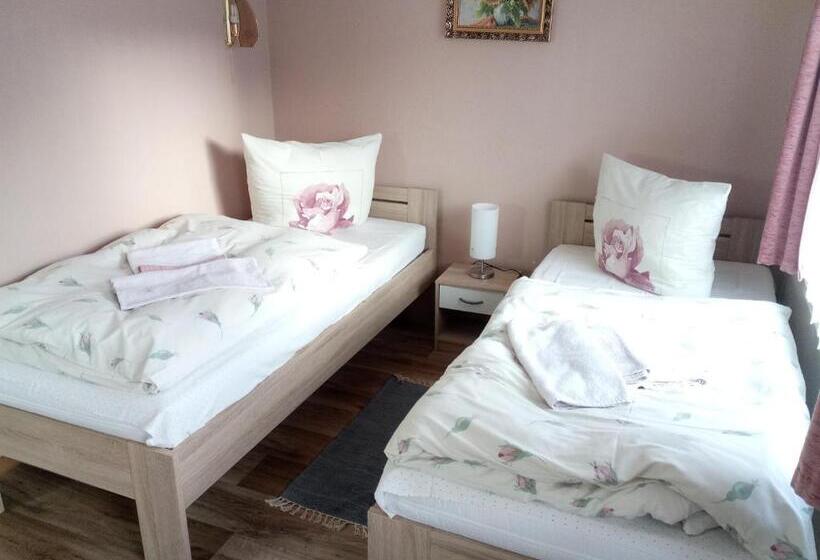 基本间, Am Mühlteich