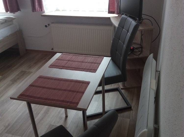 标准间, Am Mühlteich