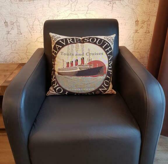 غرفة قياسية, Aquarius