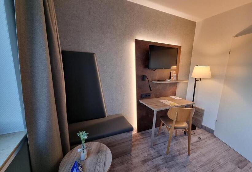 标准间, Bavaria Oldenburg