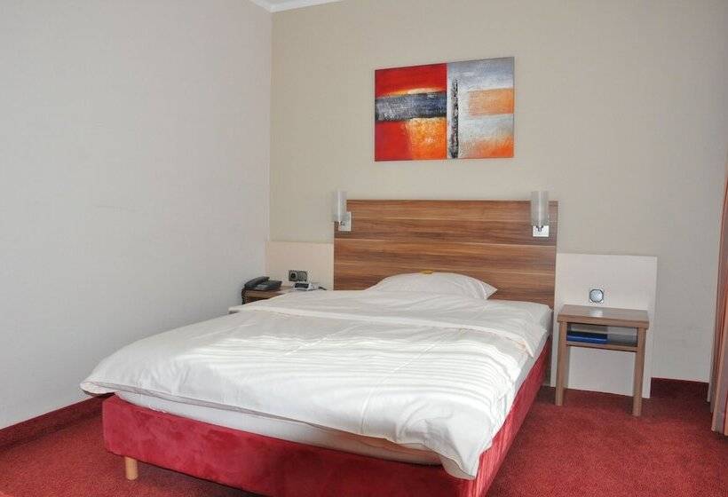 标准单人间, Bavaria Oldenburg