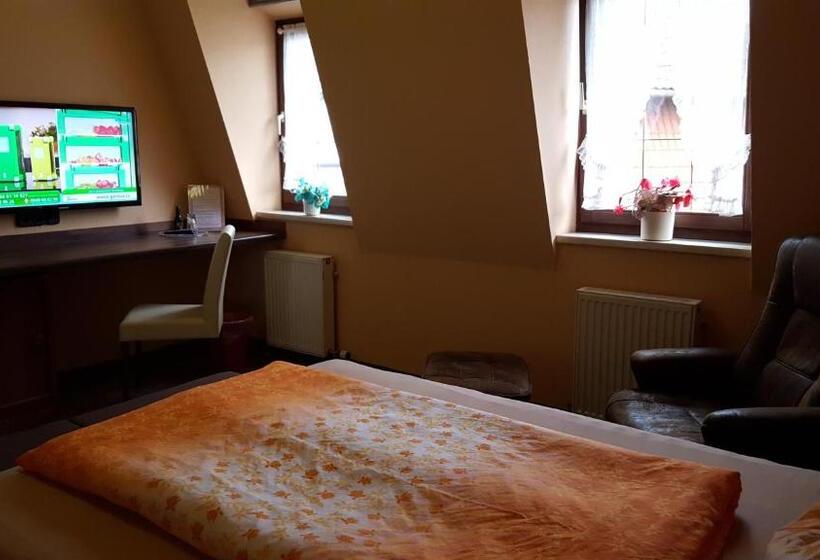 غرفة قياسية فردية, Glindenberger Hof