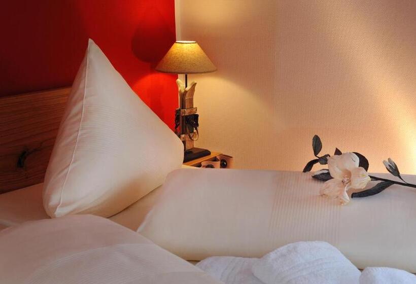 スタンダードシングルルーム, Goldener Stern