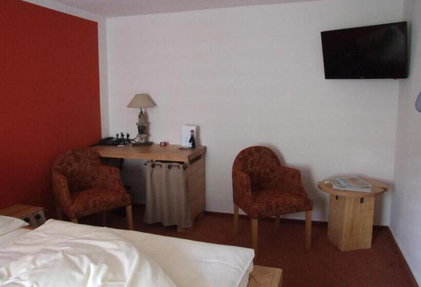 スタンダードルーム, Goldener Stern