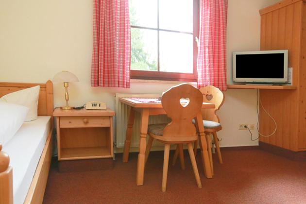 غرفة قياسية فردية, In Der Mühle