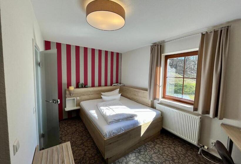 غرفة سوبيريور, In Der Mühle