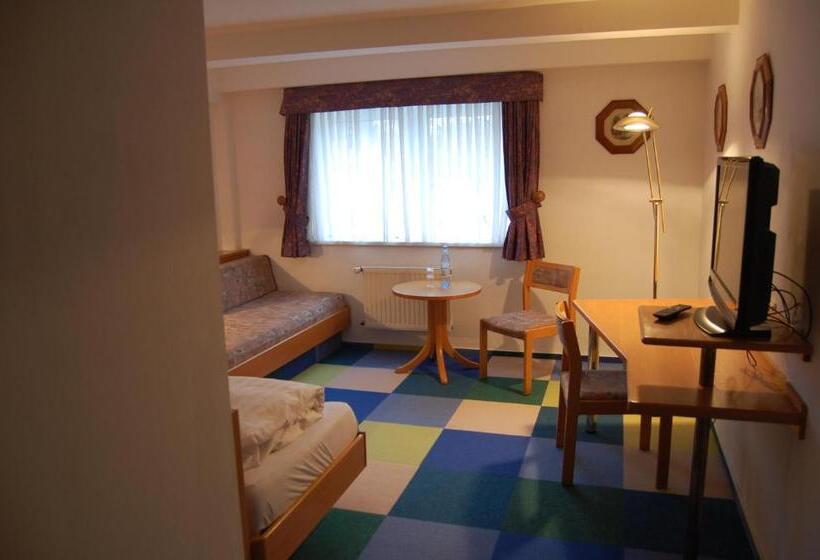 اتاق استاندارد, Johnel