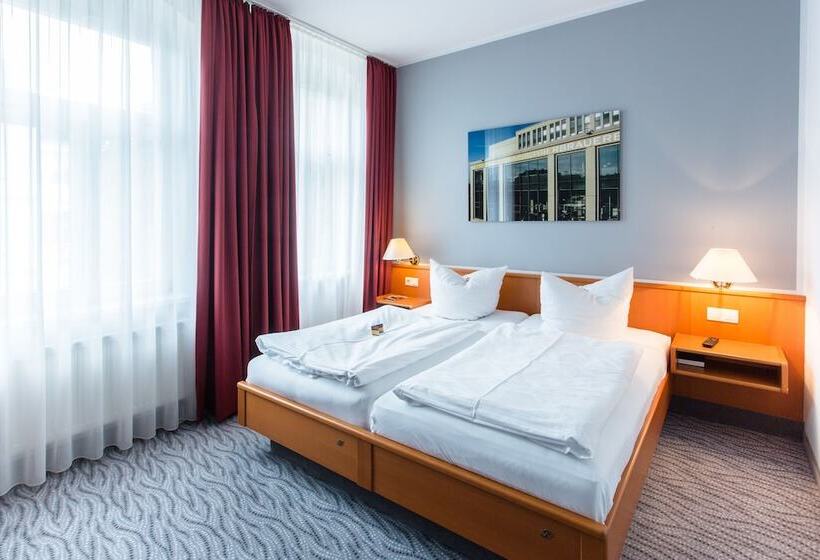 Номер Стандарт, Kaiserhof