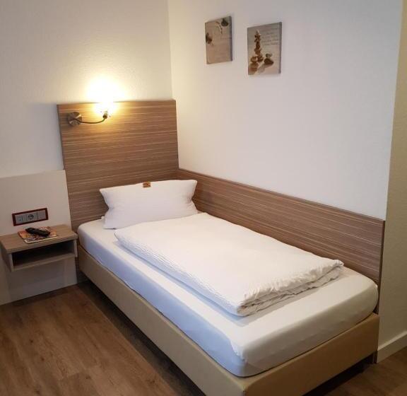 스탠다드 싱글 룸, Mühleneck