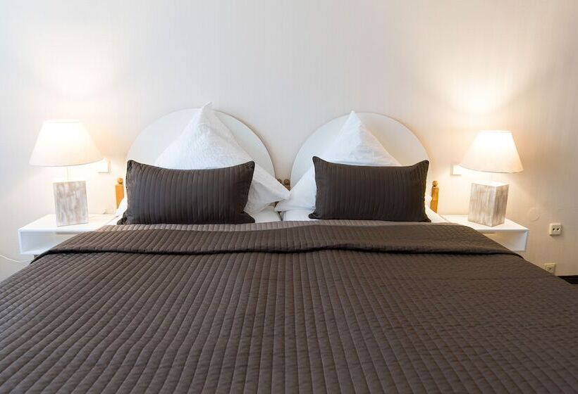 이코노미 룸, Restaurant Thuringer Hof