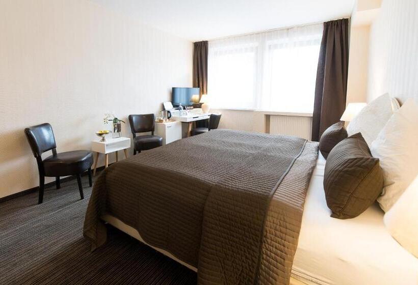 스탠다드 룸, Restaurant Thuringer Hof