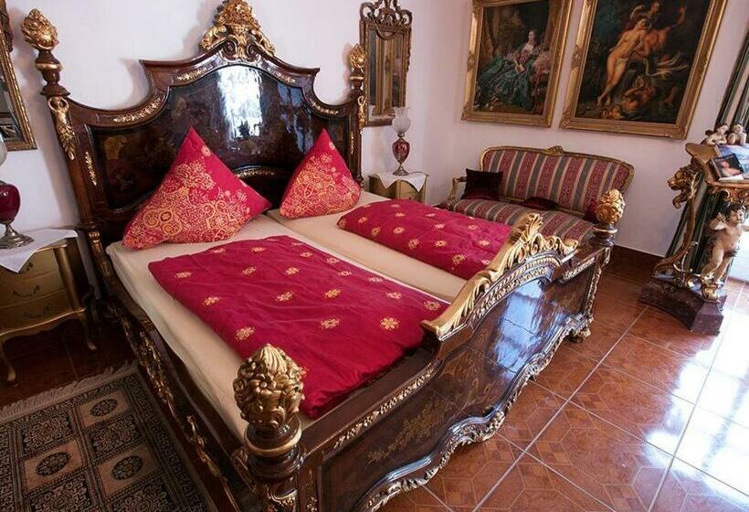 جناح, Rittergut Haus Laer