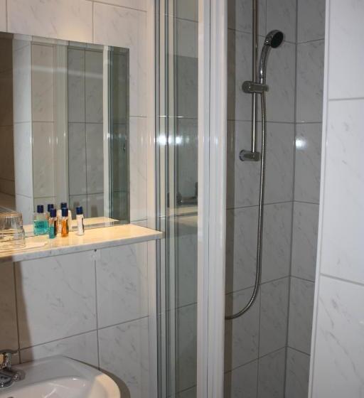 غرفة قياسية فردية, Römerhafen