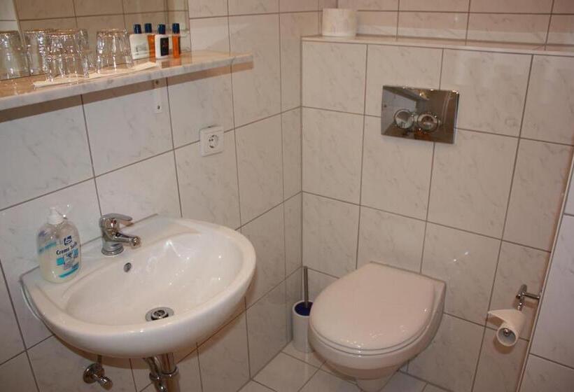 غرفة قياسية ثلاثية, Römerhafen