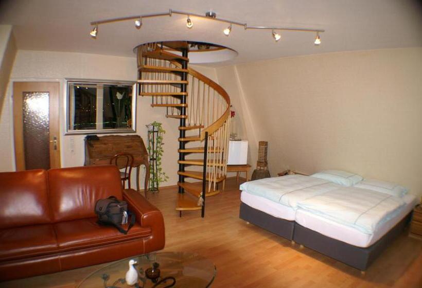 جناح, Römerhafen