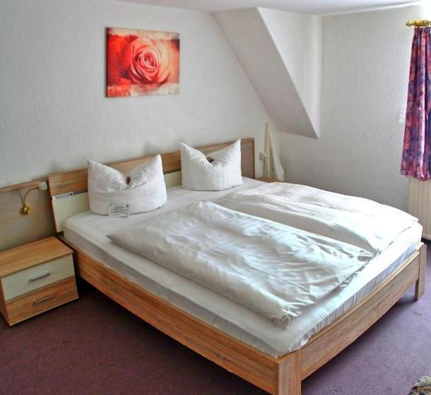 スタンダードルーム, Schwarzes Ross