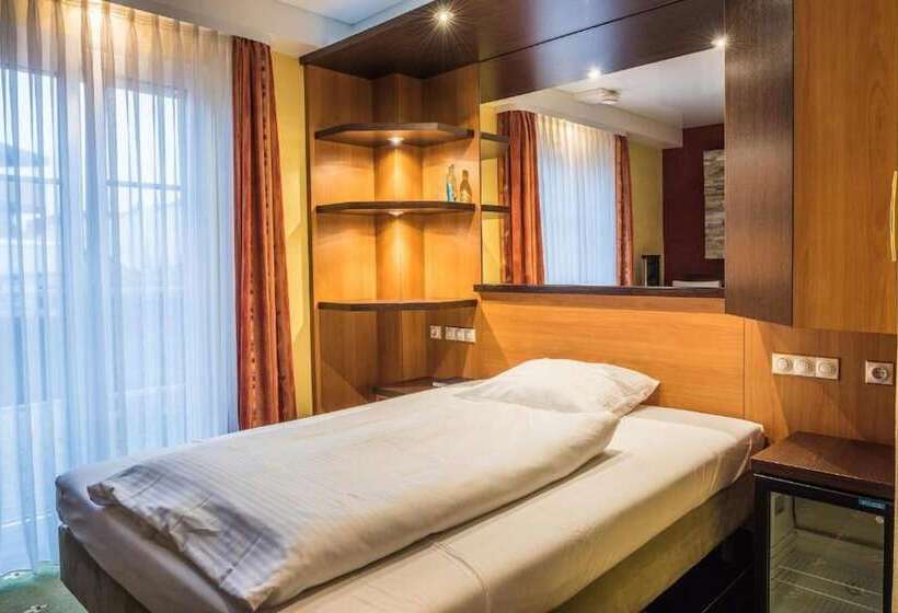 标准单人间, Sperling Mit Eladestation