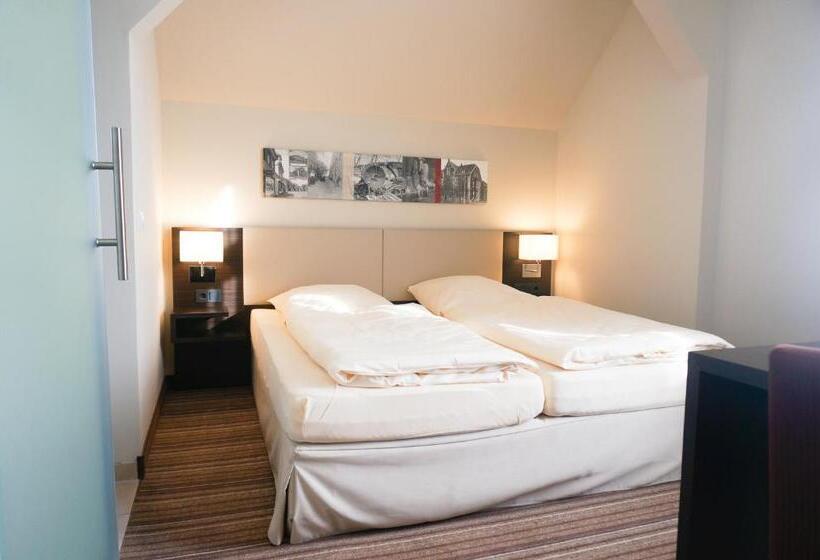 Номер Стандарт, Tenbrock   Restaurant 1905